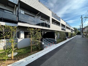DIPS明大前（201）外観写真
