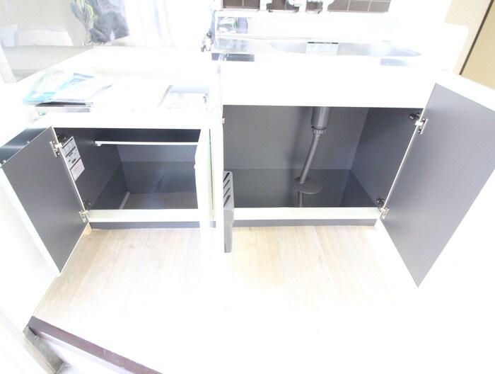 物件内観写真10　(収納)