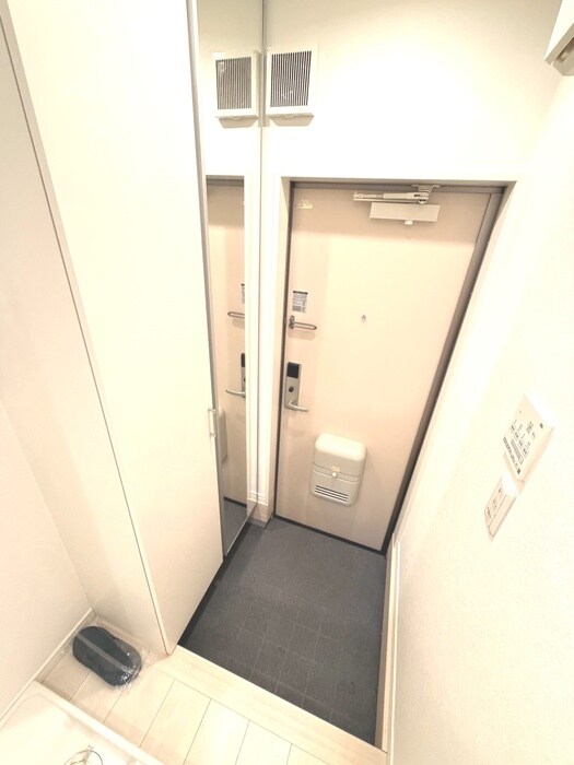 物件内観写真22　(玄関)