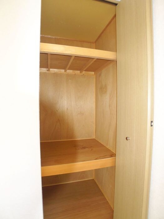 物件内観写真9　(収納)