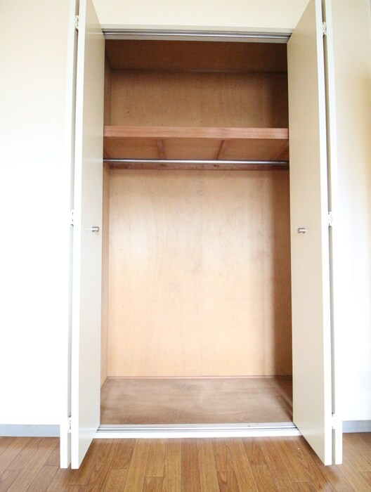 物件内観写真13　(収納)