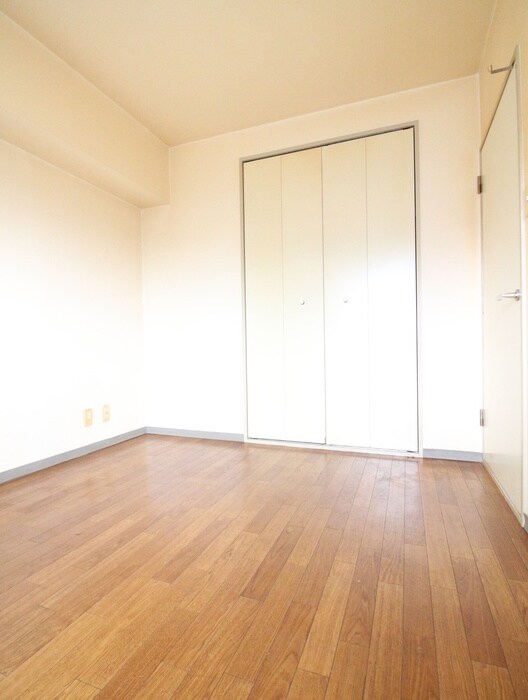 物件内観写真19　(居室)