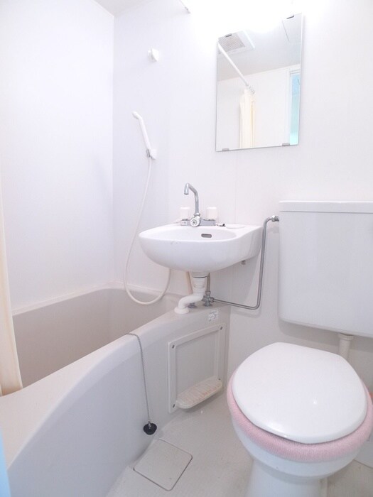 物件内観写真10　(バス／シャワールーム等)