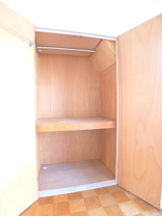 物件内観写真13　(収納)