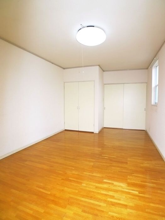 物件内観写真5　(居室)