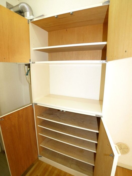 物件内観写真7　(靴箱)