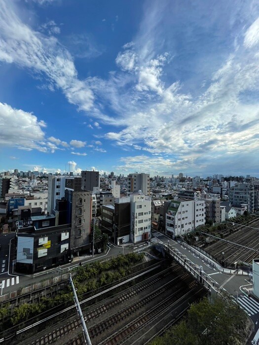 物件内観写真15　(室内からの展望)