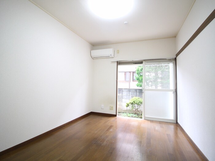 物件内観写真19　(居室)