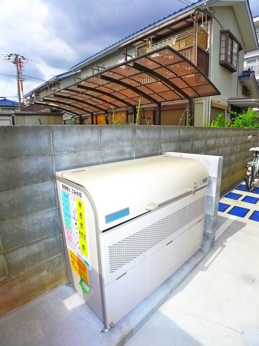 物件外観写真4　(建物設備)