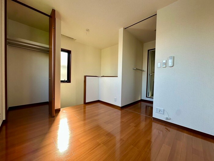 物件内観写真15　(廊下)