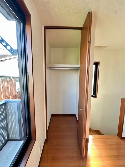 物件内観写真17　(収納)