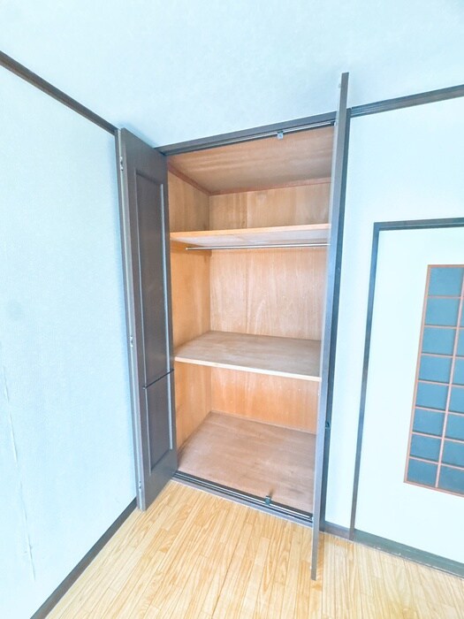 物件内観写真11　(収納)