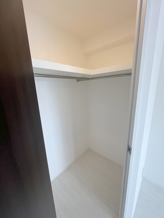 物件内観写真11　(収納)