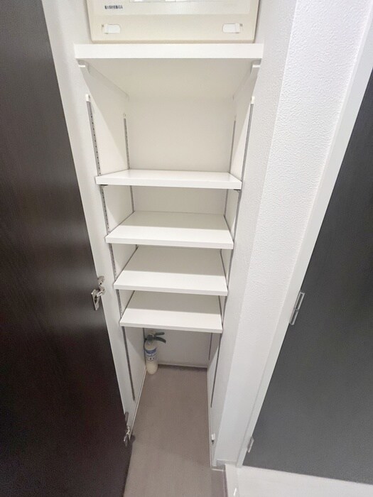 物件内観写真18　(靴箱)