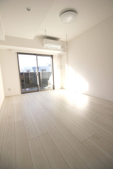 物件内観写真6　(居室)