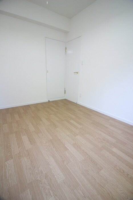 物件内観写真12　(居室)