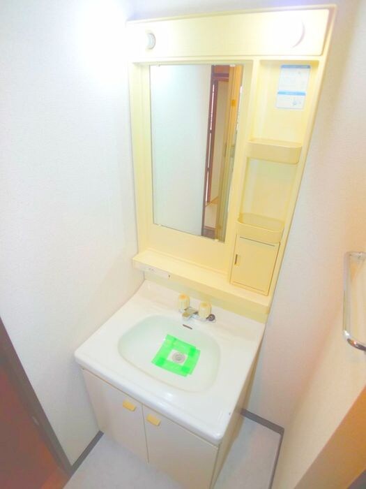 物件内観写真11　(洗面)