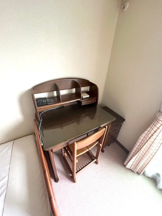 物件内観写真10　(居室)