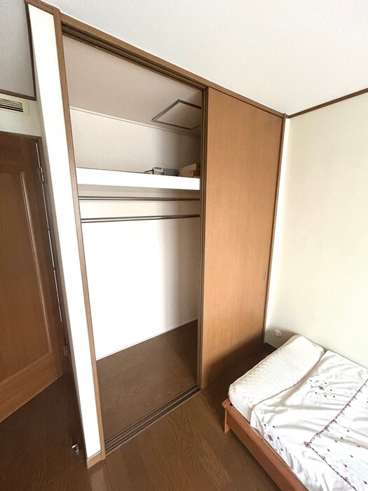 物件内観写真11　(収納)