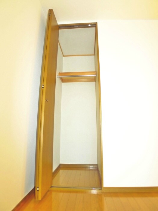 物件内観写真15　(収納)