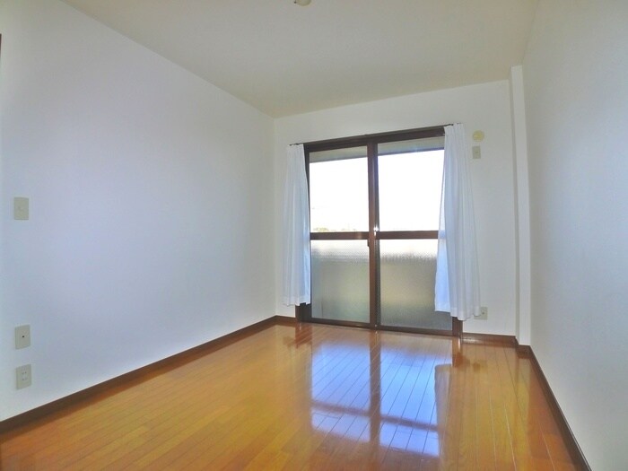 物件内観写真21　(居室)