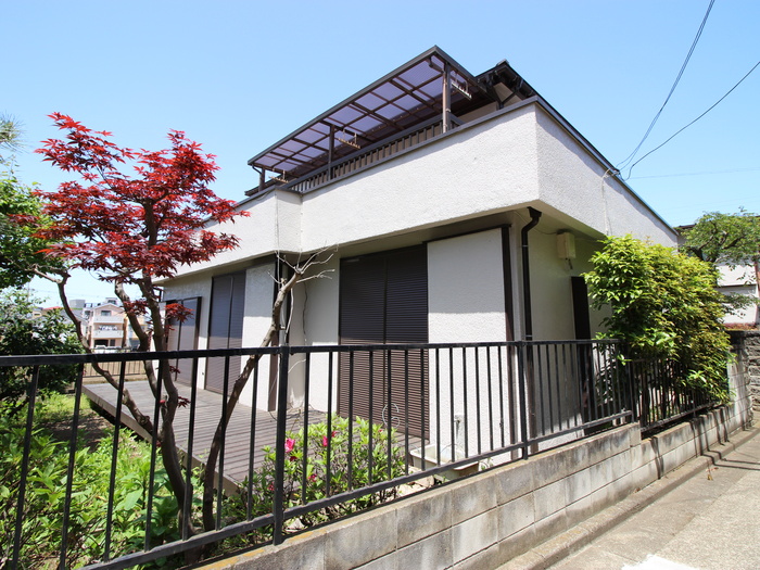 幸町１丁目貸家