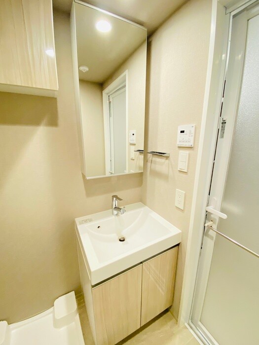 物件内観写真12　(洗面)