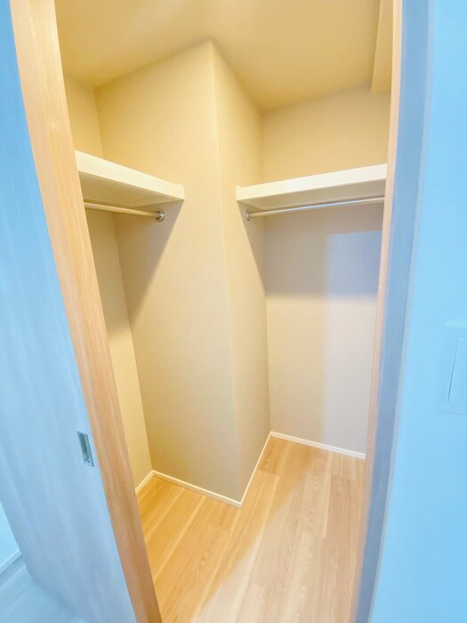 物件内観写真13　(収納)