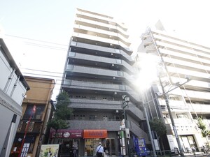 ﾒｿﾞﾝ･ﾄﾞ･ｳﾞｨﾚ千駄木(703)外観写真
