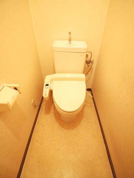 物件内観写真15　(トイレ)