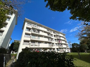 左近山団地3街区29号棟(403)外観写真