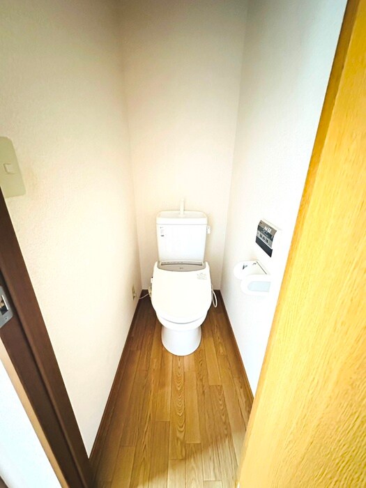 物件内観写真19　(トイレ)