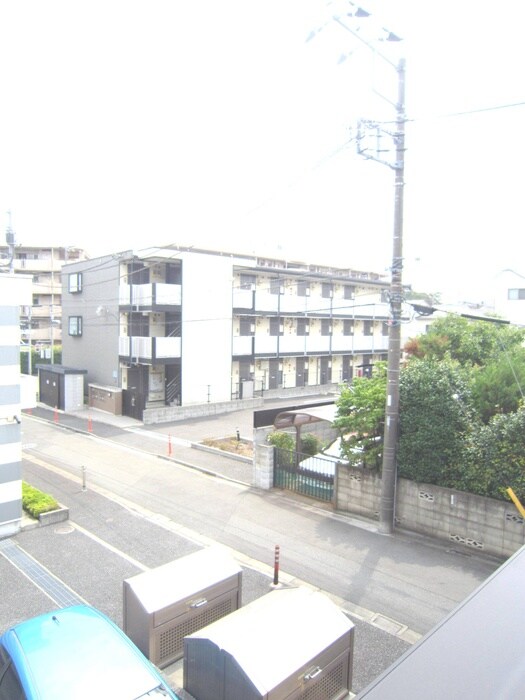 物件内観写真17　(室内からの展望)