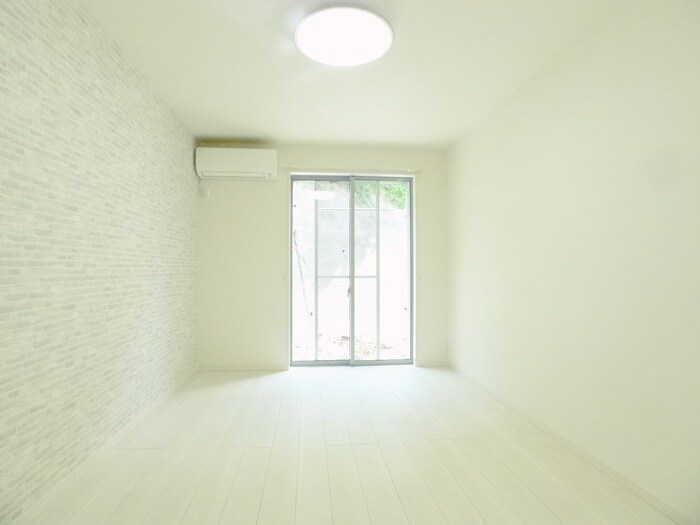 物件内観写真15　(居室)