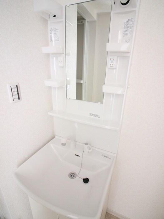 物件内観写真13　(洗面)