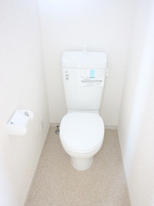 物件内観写真14　(トイレ)