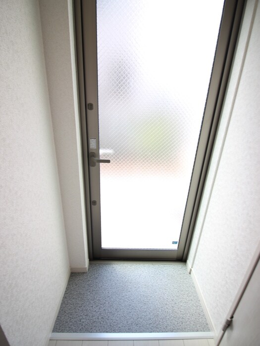 物件内観写真22　(玄関)
