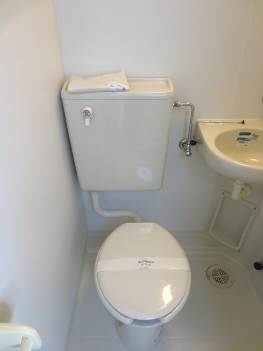 物件内観写真9　(トイレ)