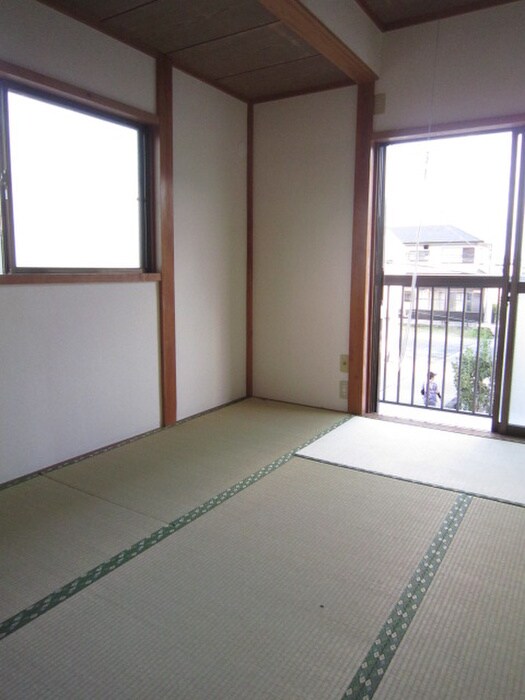 物件内観写真5　(居室)