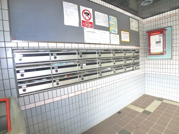 物件外観写真4　(建物設備)