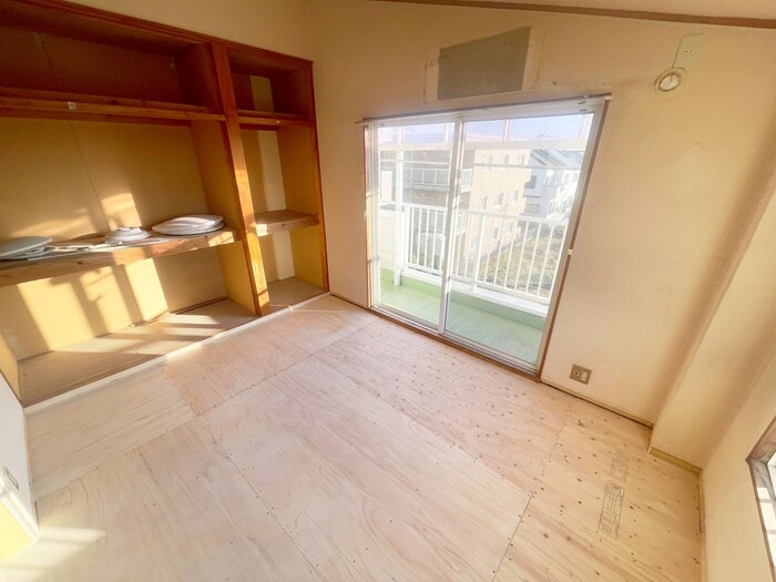 物件内観写真10　(居室)