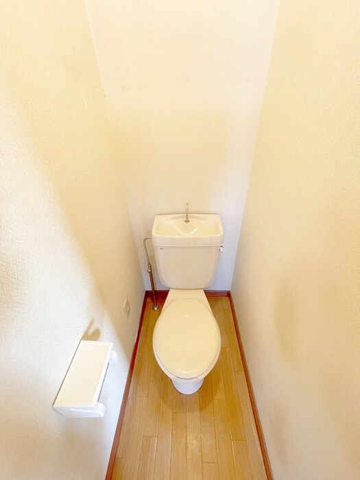 物件内観写真13　(トイレ)