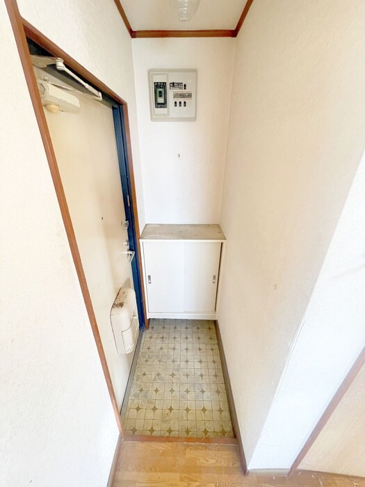 物件内観写真17　(玄関)