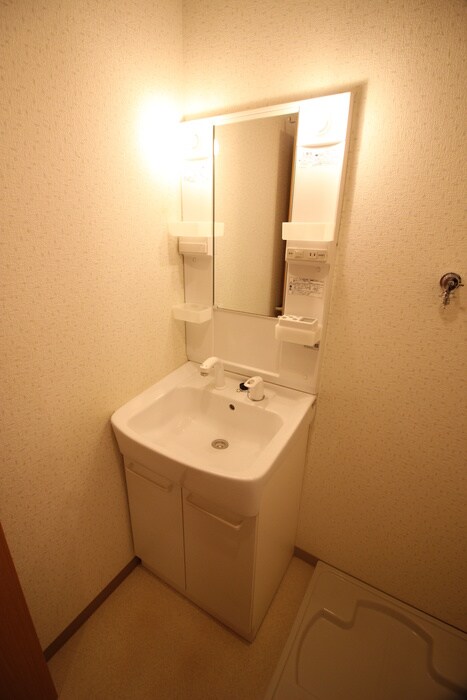 物件内観写真9　(洗面)