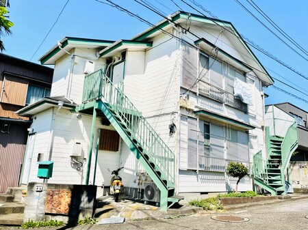 ユリハイム外観写真