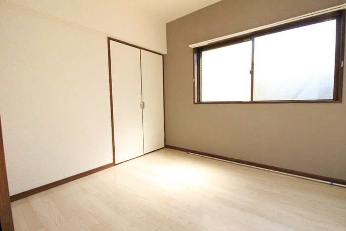 物件内観写真12　(居室)