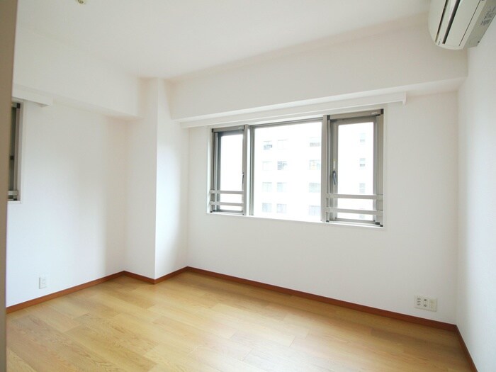 物件内観写真21　(居室)