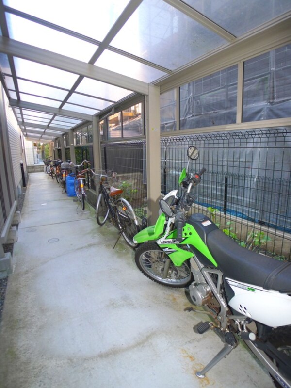 駐輪場
