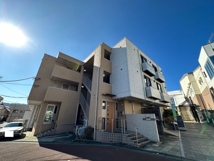 物件外観写真3　(外観写真)