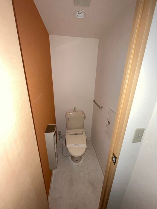 物件内観写真14　(トイレ)